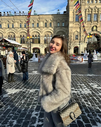 Casaco Lazarelle Sabrina com Textura Felpuda e Gola Ampla