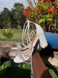 Sandália Feminina Salto Bloco Alto Tira Strass Amarraçao Laguna