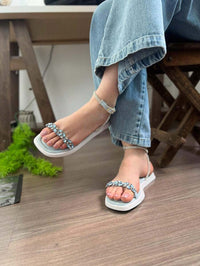 Papete feminina com pedraria e traseira strass brilhante - Tunika 1027