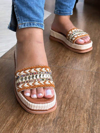 Sandália Tamanco Feminina Detalhe em Pedraria Confortável Luxo Moda