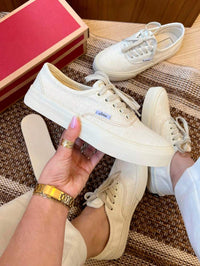 Tenis Calce Facil moda Slip On Bege Linho Casual Confortavel Tênis branco feminino