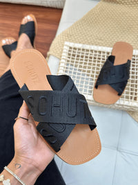 Sandália Feminina Rasteira Flat X Bordado Estilosa Elegante Moda Blogueira Verão Leve Macia Rasteirinha Confortável