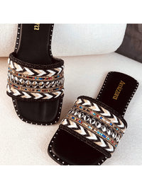 Amizzara Sandália Rasteirinha Feminina Estilo Bohemian Indiana Chic Boho Tecido Trançado Artesanal Exclusiva Bico