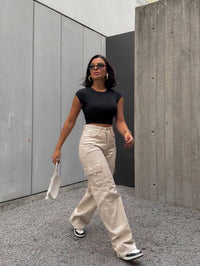 Calça Feminina Cargo Wide leg Jeans Elegante premium Excelente qualidade