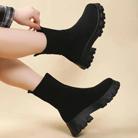 Bota Estilo Tratorada Feminina – Alta, Moderna e Flexível