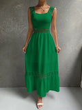 Vestido Longo Feminino com Detalhes em Renda Florais