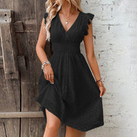 Vestido Midi Ana com Decote V e Detalhe de Laise