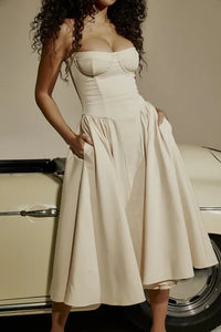 Vestido Midi Evasê com Alças Finas Feminino