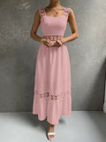 Vestido Longo Feminino com Detalhes em Renda Florais