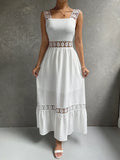 Vestido Longo Feminino com Detalhes em Renda Florais
